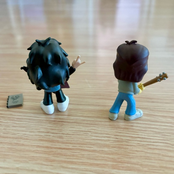 Stranger Things Collectibles - Picture 5 of 9